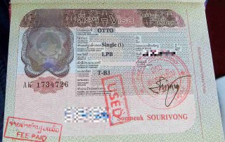 Laos | Visum, Stempel im Reisepass, den wir beim Grenzübergang von Thailand nach Laos an der Grenze bekommen haben