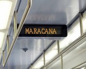 Brasilien | Rio de Janeiro, Die moderne Metro ist ein sicheres Mittel zur Fortbewegung mit Digitalanzeige in den Wagons