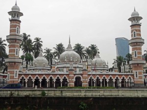 Sehenswürdigkeiten und interessante Orte: Masjid Jamek, die älteste Moschee in KL