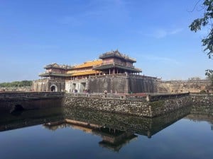 Sehenswürdigkeiten in Hue: Stadtmauer der Zitadelle