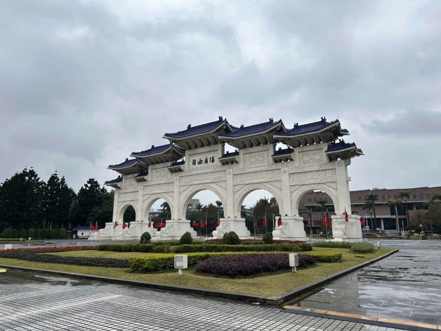 Taiwan Taipeh Liberty Square Tor